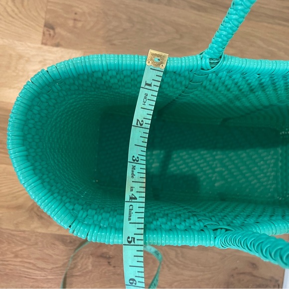 Handwoven Mexican Market Tote - Picture 6 of 7